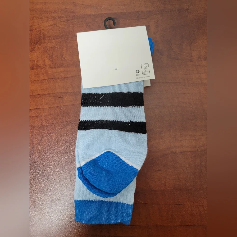 Pokemon Mens Blue Snorlax Crew Socks 1 Pair Nwt